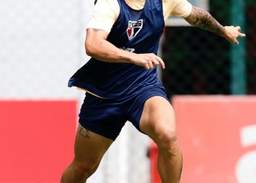 James está pronto para jogar? Entenda a condição física do meia para voltar a atuar pelo São Paulo