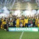 Transmissão ao vivo da N Sports mostra confronto emocionante na final do Campeonato Amazonense entre Amazonas e Nacional