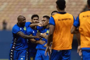 Nacional-AM triunfa sobre o CSA com 3 a 1 e se aproxima da final para o acesso na Série D