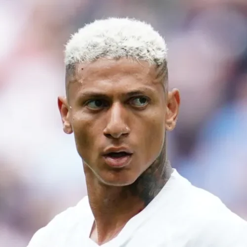 Richarlison recua em ação para rescindir com o Tottenham, mas proposta do Vasco é considerada baixa
